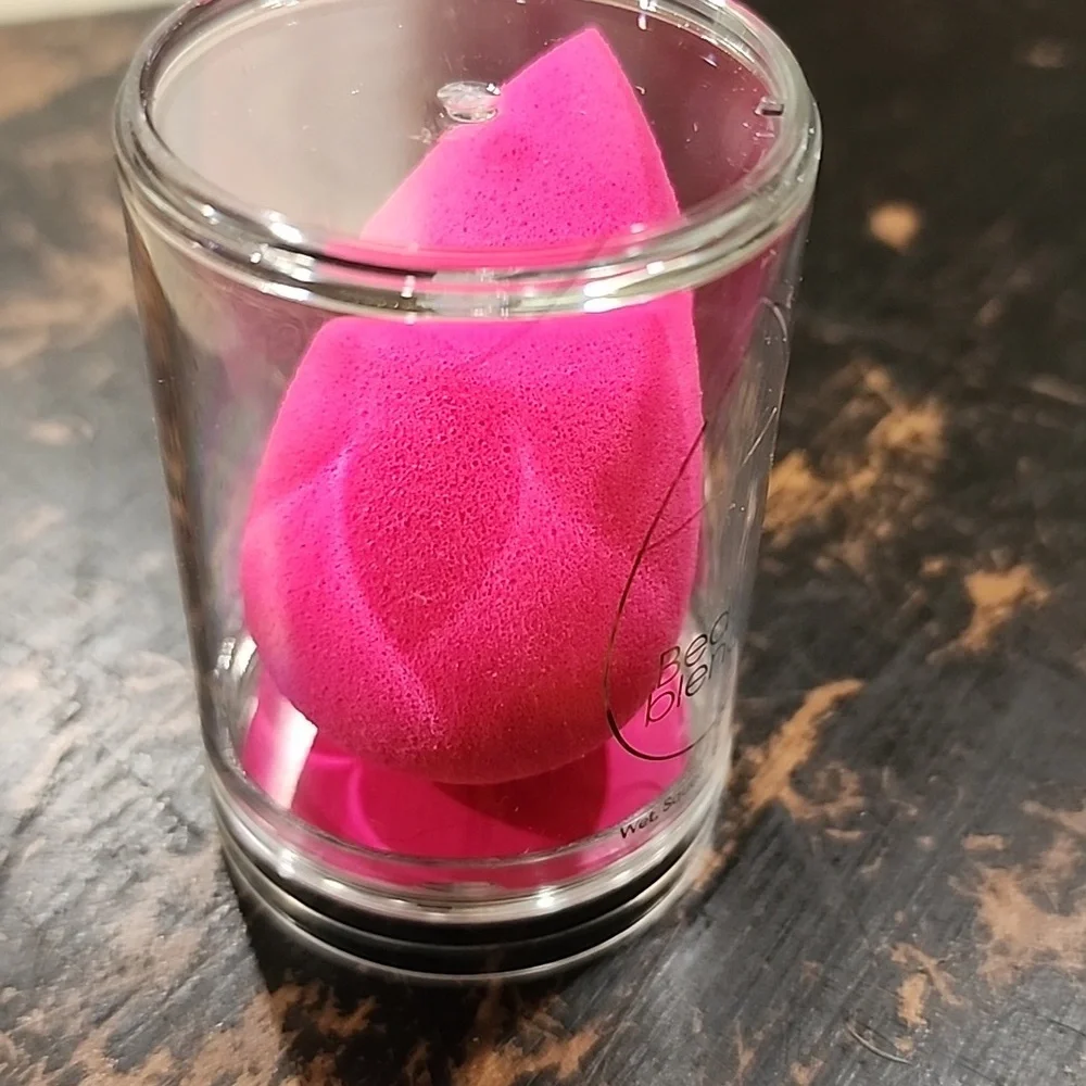 Original Beautyblender Pro Pink Sponge Makeup Applicator Beauty Blender New